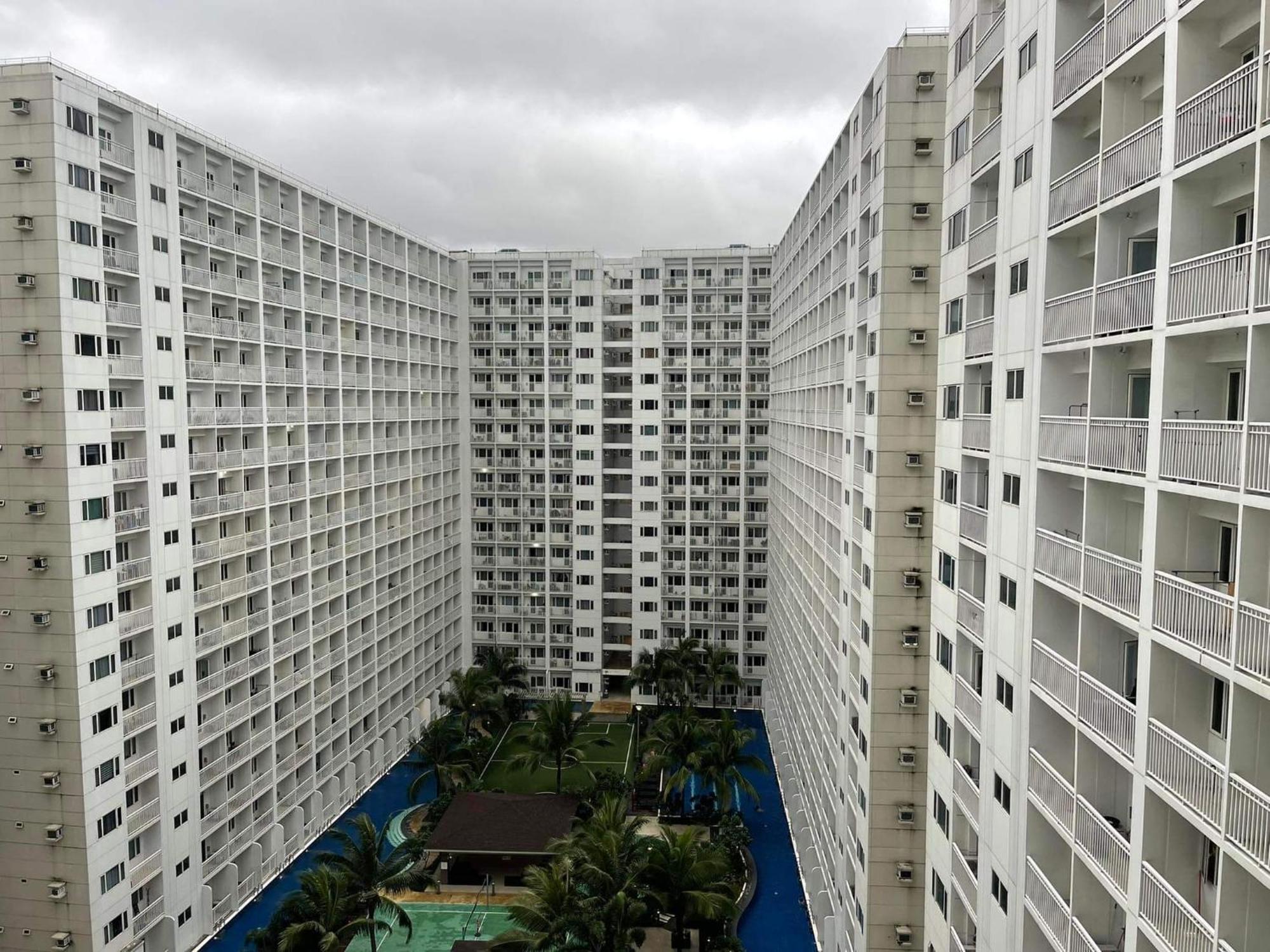 Apartment Shore 1 & 3 Residences Moa 1br With Balcony By Darpm *