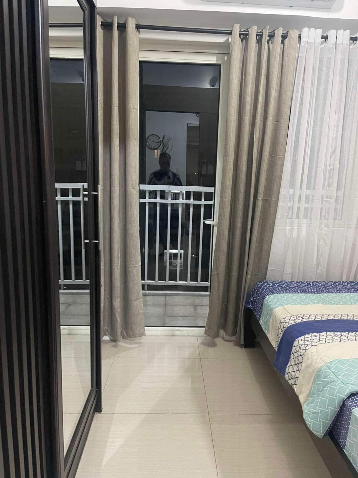 Shore 1 & 3 Residences Moa 1br With Balcony By Darpm *