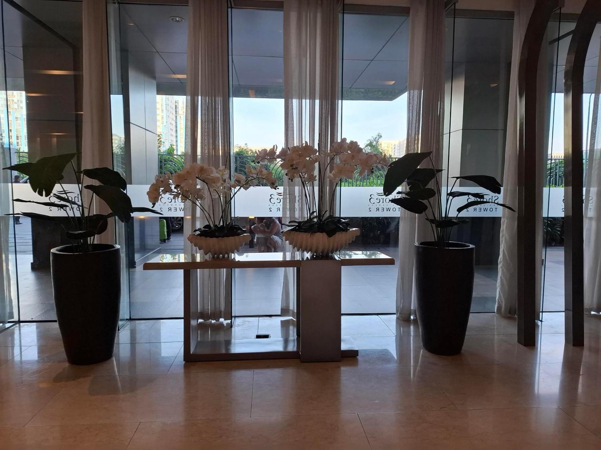 Apartment Shore 1 & 3 Residences Moa 1br With Balcony By Darpm *